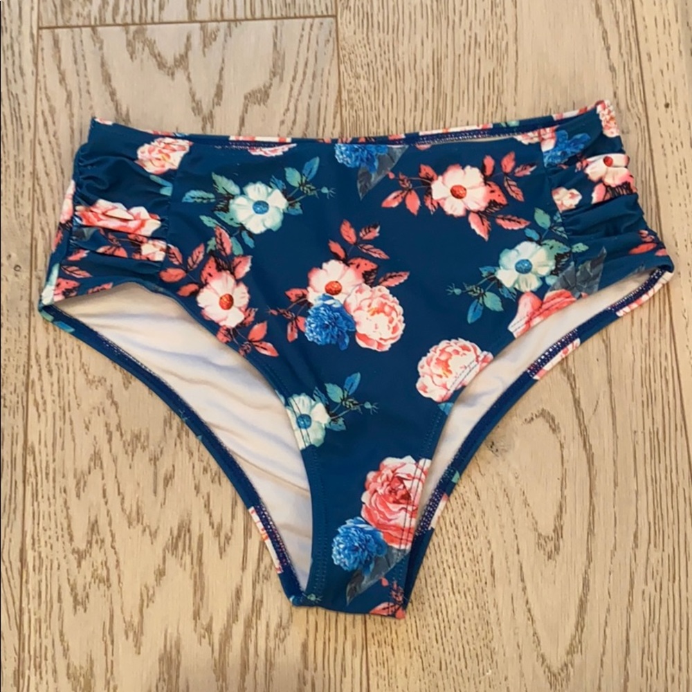 swim bottoms